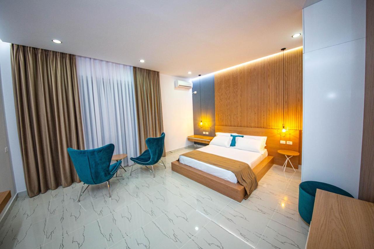 Noan & Hotel Dhermi