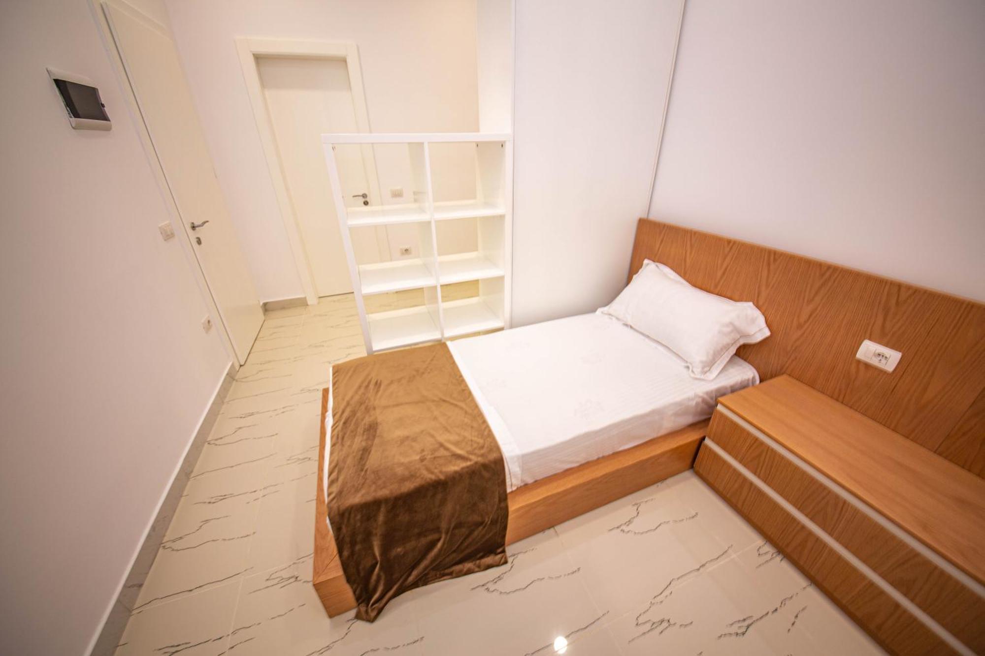 Noan & Hotel Dhermi